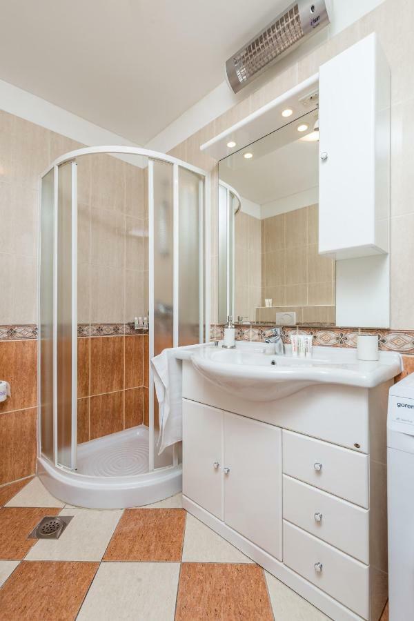 Apartment City Point Fiume Esterno foto